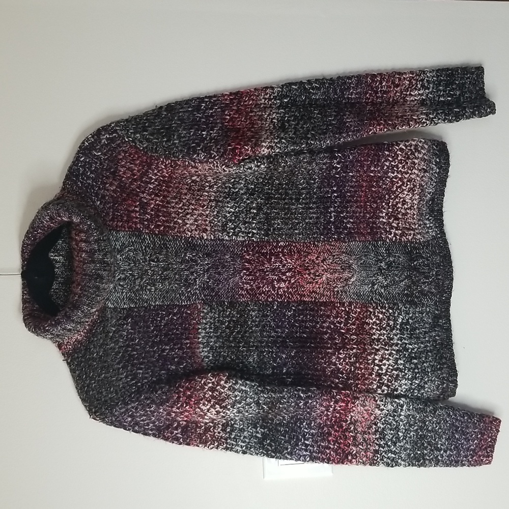 Spanner Tutleneck cable knit muti color longsleeve sweater